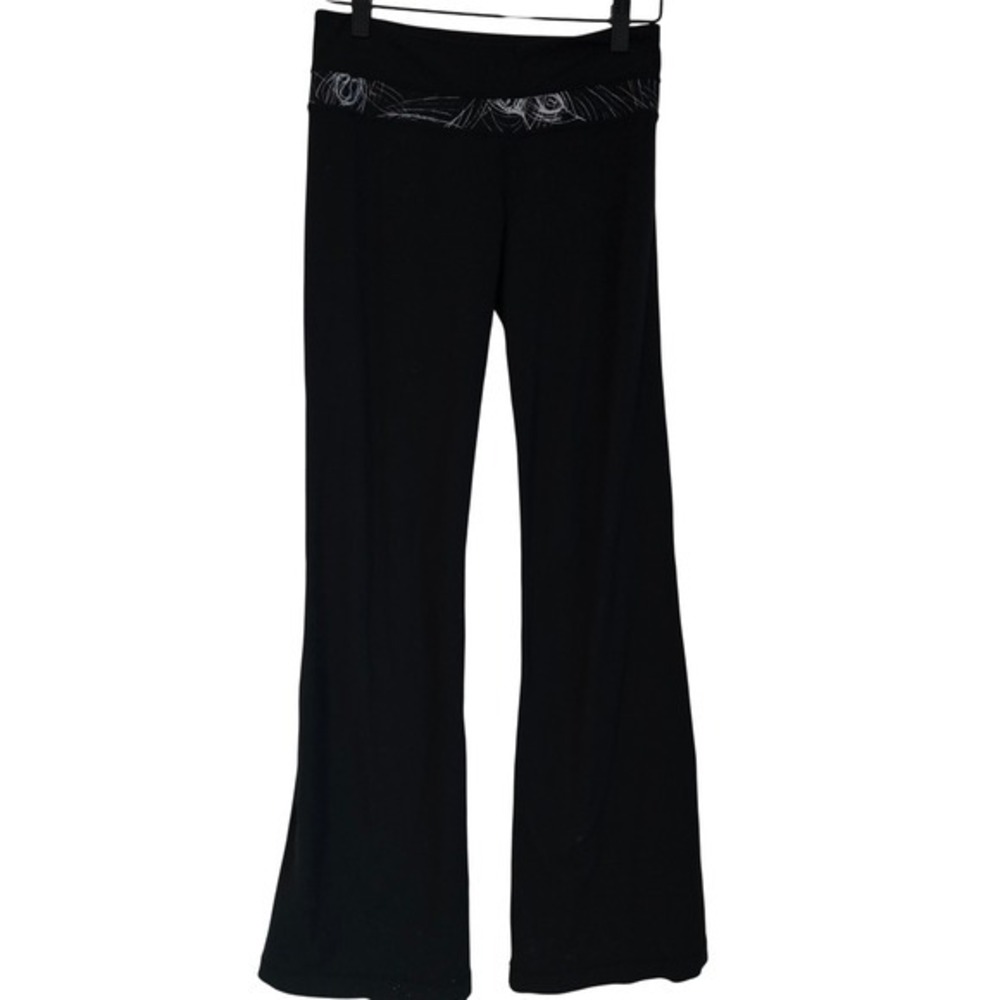 Lululemon Black Flare Yoga Pants Athletic Activewear Size 4